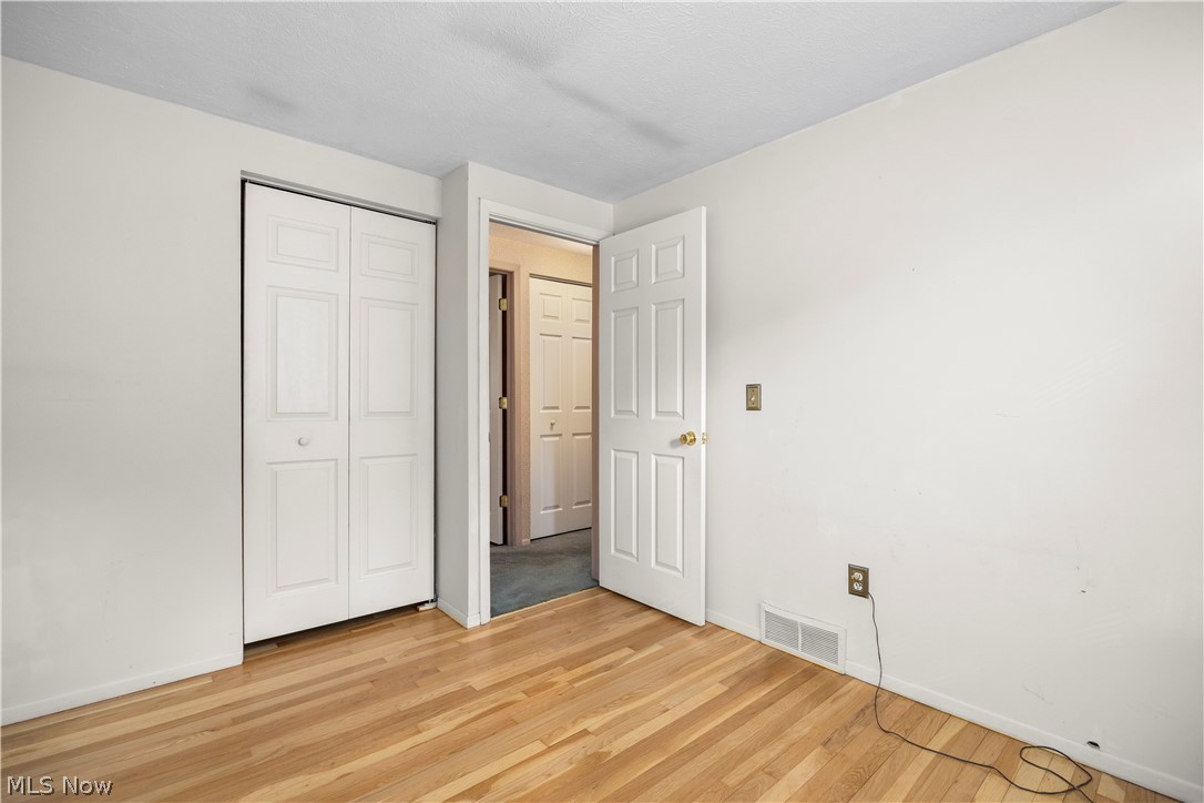 5742 Pleasant Street North Ridgeville OH 44039