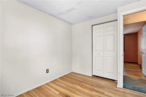 5742 Pleasant Street North Ridgeville OH 44039