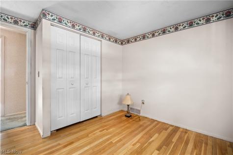 5742 Pleasant Street North Ridgeville OH 44039