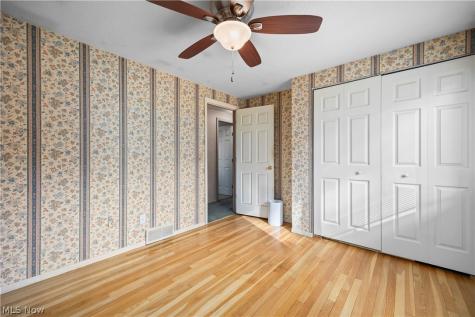5742 Pleasant Street North Ridgeville OH 44039