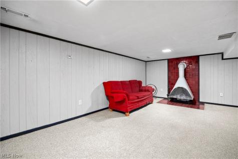 5742 Pleasant Street North Ridgeville OH 44039