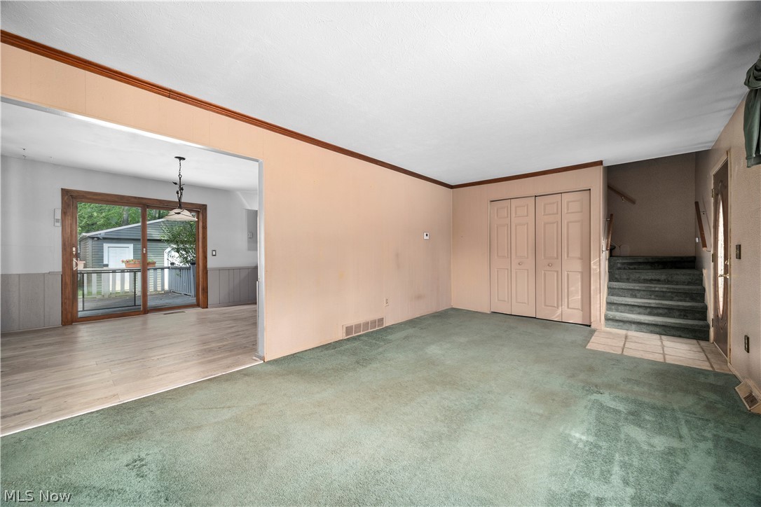 5742 Pleasant Street North Ridgeville OH 44039