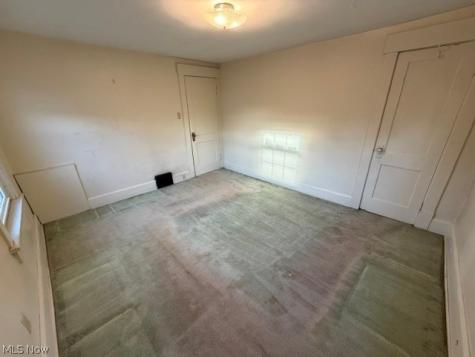 1547 Maple Avenue NE Canton OH 44705