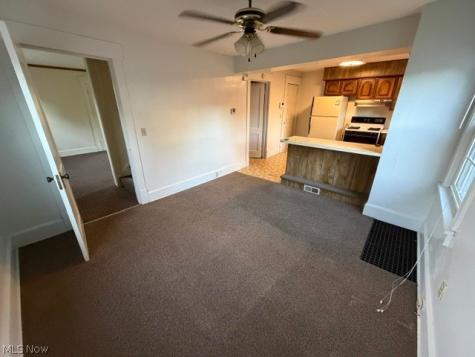 1547 Maple Avenue NE Canton OH 44705