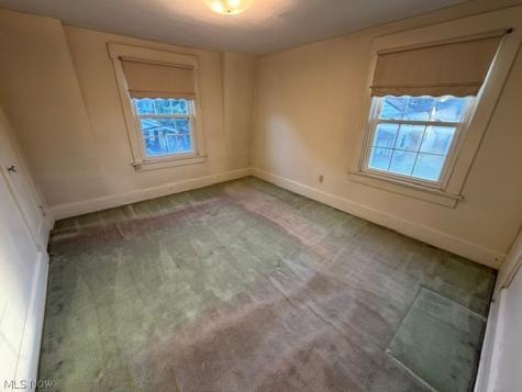 1547 Maple Avenue NE Canton OH 44705