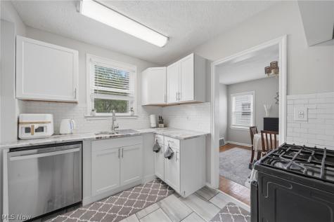 2231 Brockway Road University Heights OH 44118