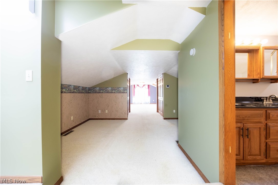 2912 Edelweiss Drive NW Sugarcreek OH 44681