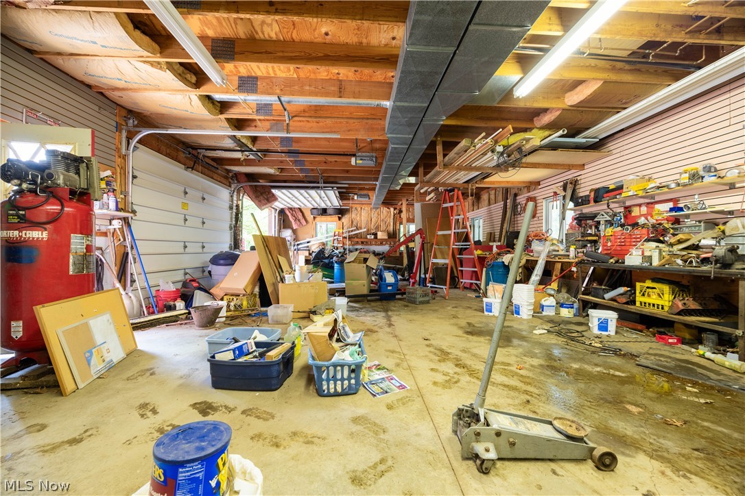 2912 Edelweiss Drive NW Sugarcreek OH 44681