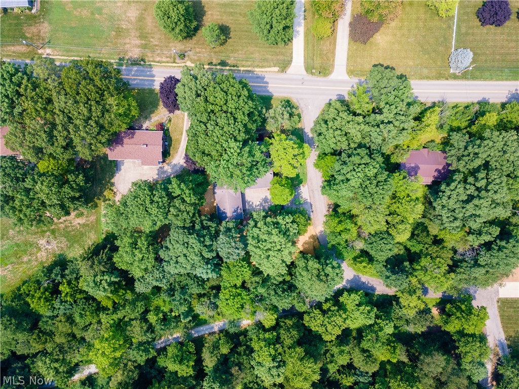 2912 Edelweiss Drive NW Sugarcreek OH 44681