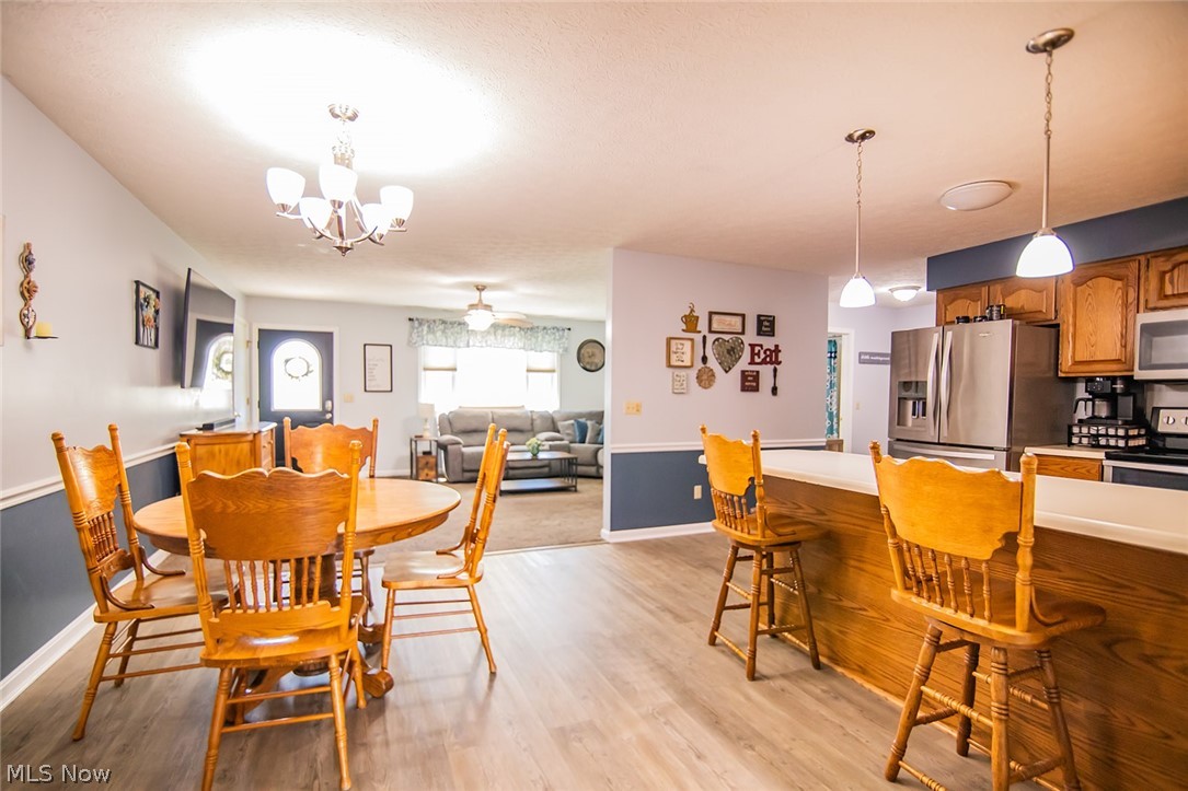 1586 Gene Street Belpre OH 45714