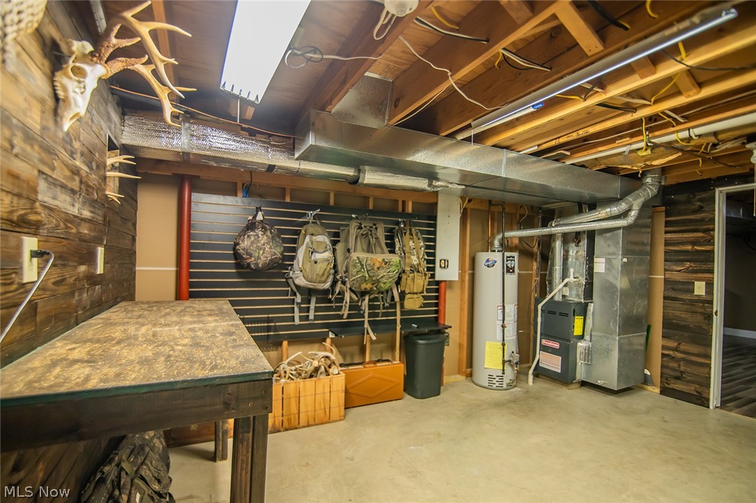 1586 Gene Street Belpre OH 45714