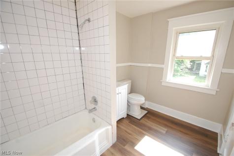 360 W Delason Avenue Youngstown OH 44511
