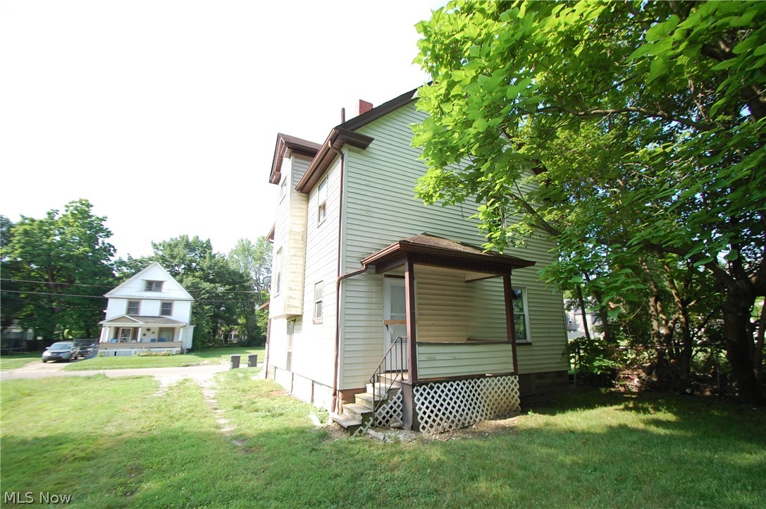 360 W Delason Avenue Youngstown OH 44511