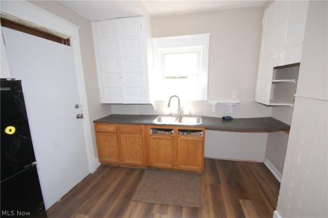 360 W Delason Avenue Youngstown OH 44511