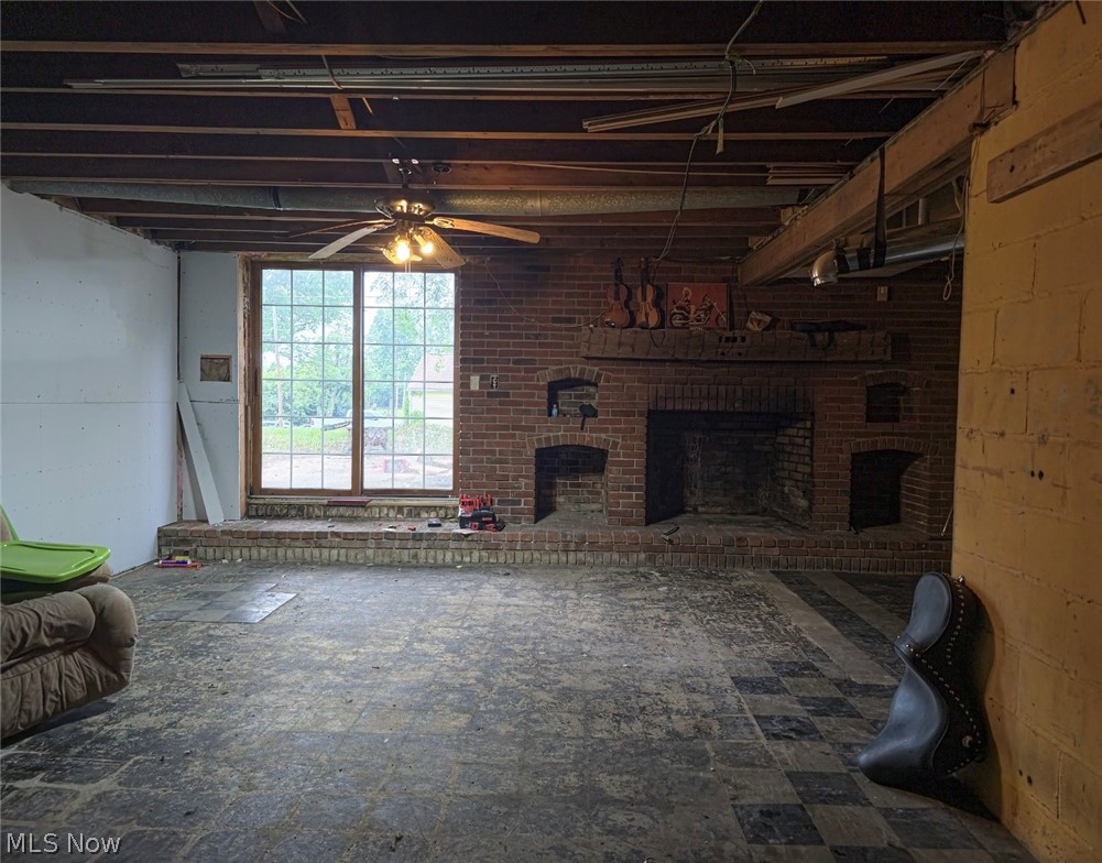 45 Columbine Avenue Akron OH 44312
