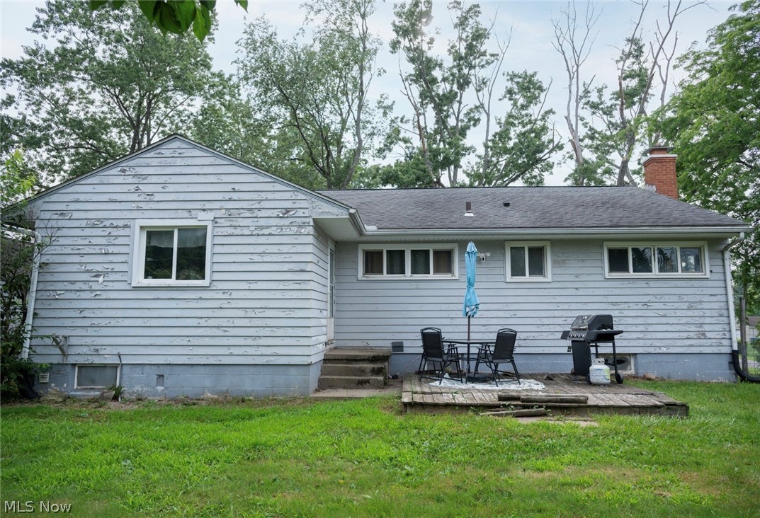 45 Columbine Avenue Akron OH 44312