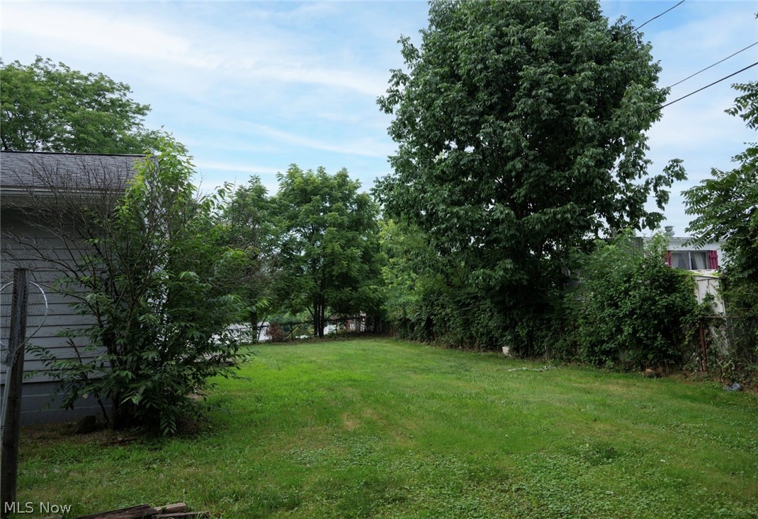 45 Columbine Avenue Akron OH 44312