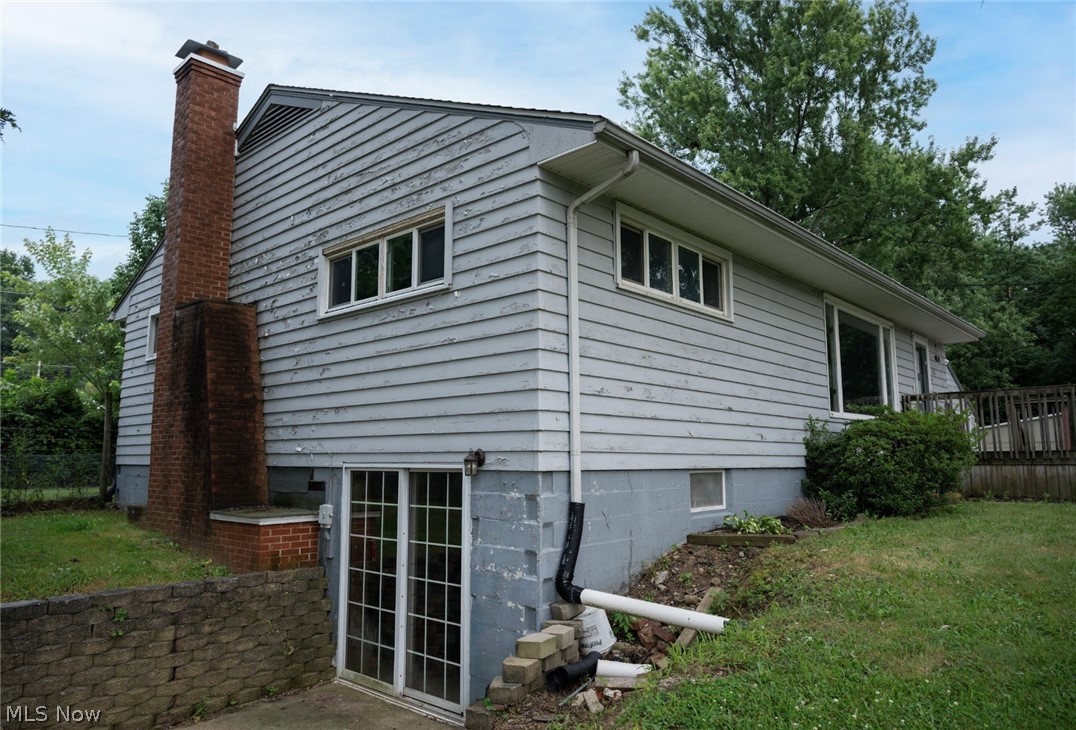 45 Columbine Avenue Akron OH 44312