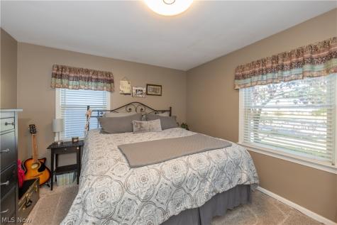 1746 Hawthorne Drive Mayfield Heights OH 44124