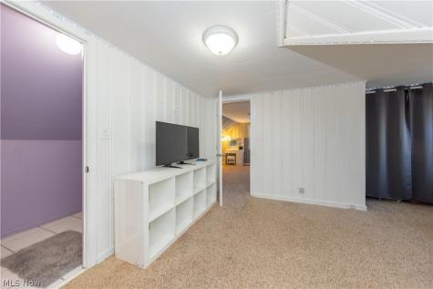 1746 Hawthorne Drive Mayfield Heights OH 44124