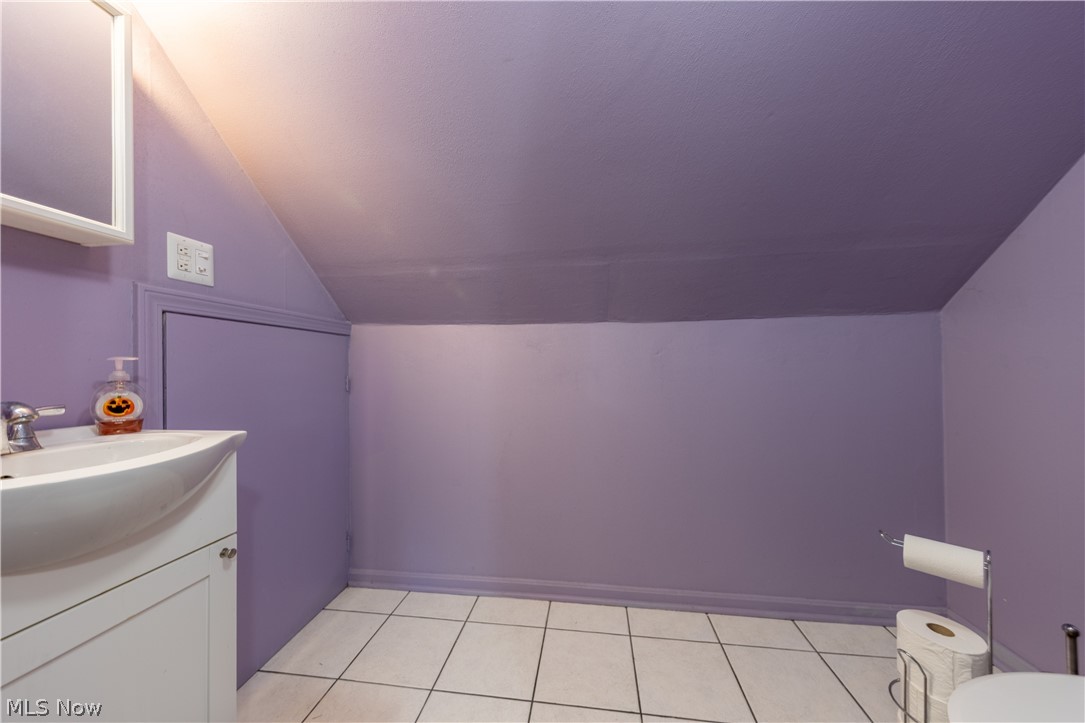 1746 Hawthorne Drive Mayfield Heights OH 44124