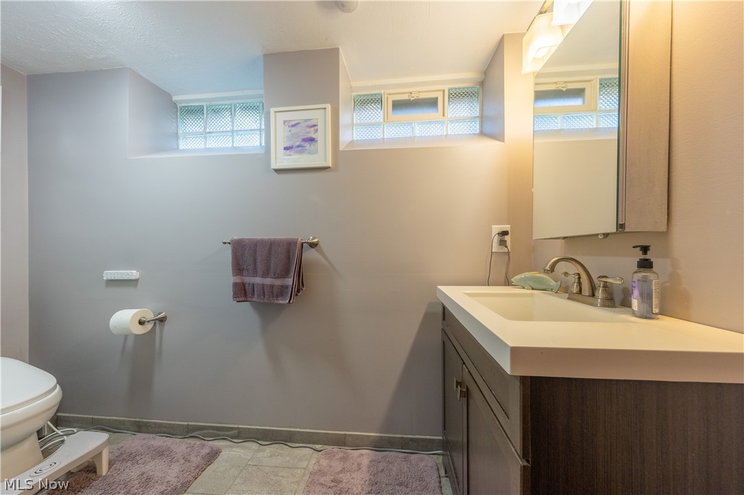 1746 Hawthorne Drive Mayfield Heights OH 44124