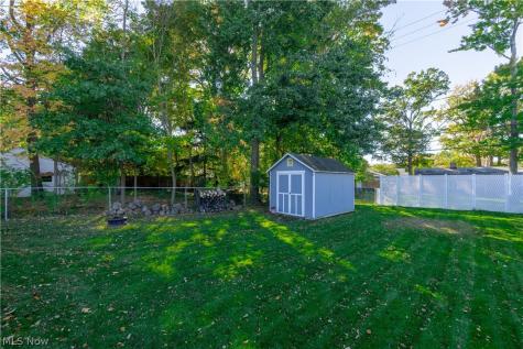 1746 Hawthorne Drive Mayfield Heights OH 44124