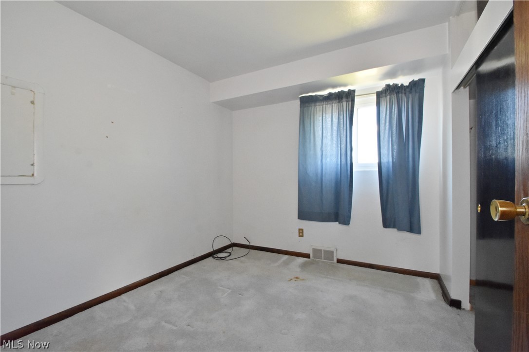 6208 Sylvia Drive Brook Park OH 44142