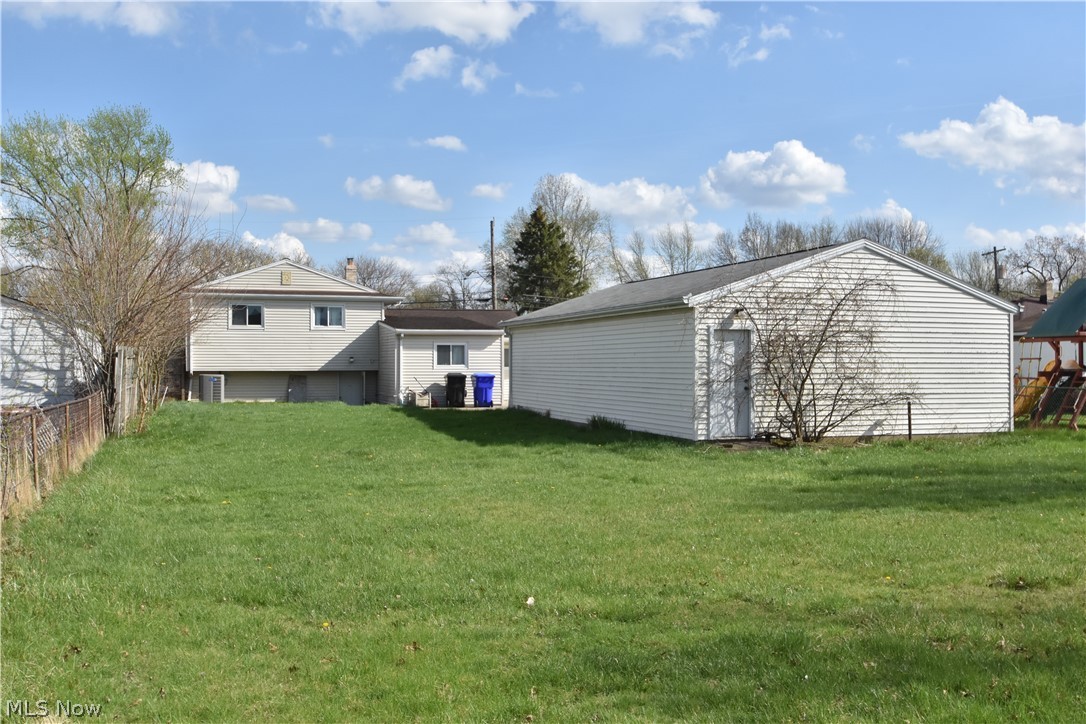 6208 Sylvia Drive Brook Park OH 44142