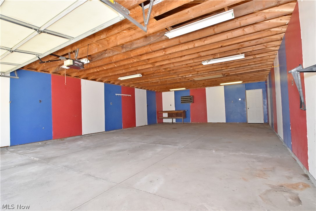 6208 Sylvia Drive Brook Park OH 44142
