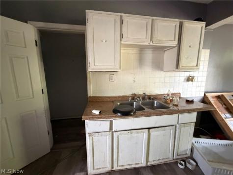 3304 W 34th Street Cleveland OH 44109