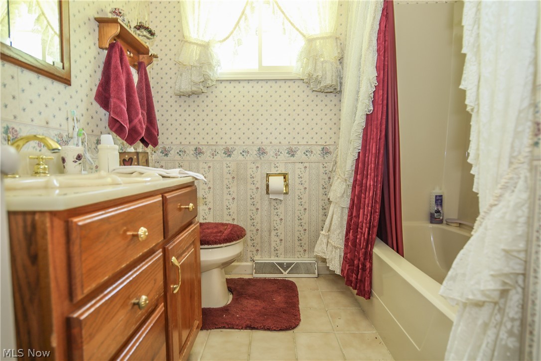 24273 Leatherwood Road Quaker City OH 43773