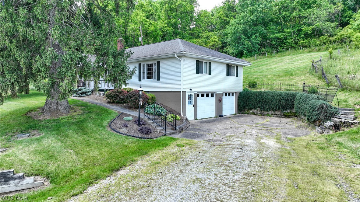 24273 Leatherwood Road Quaker City OH 43773