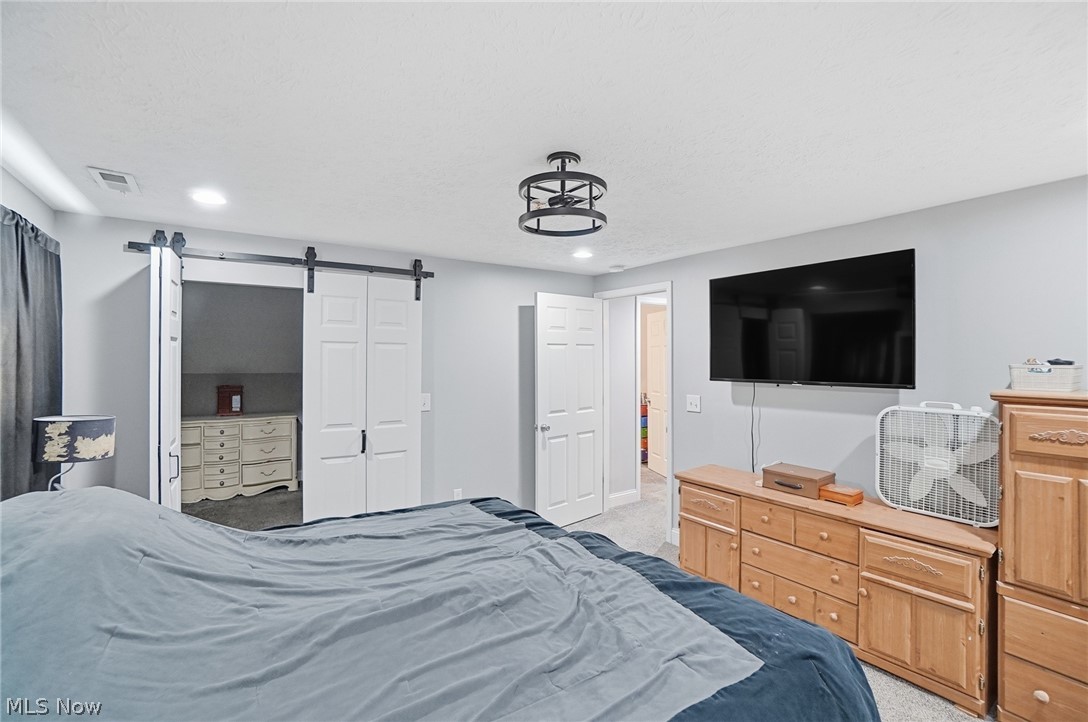 9391-9381 Columbia Road Olmsted Falls OH 44138