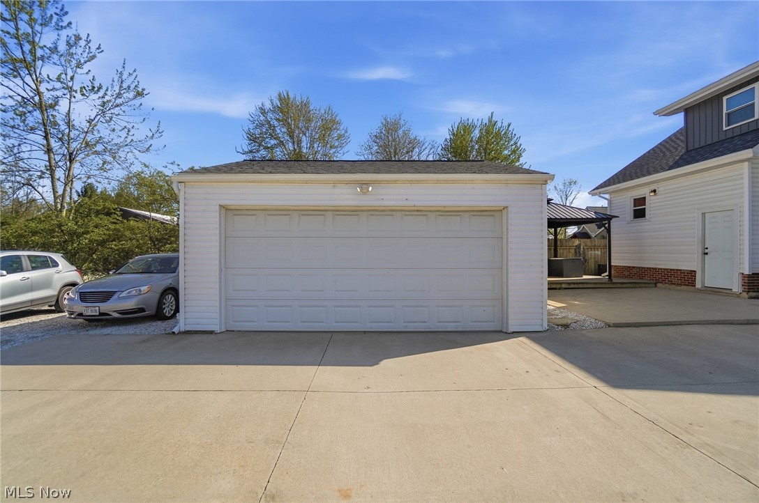 9391-9381 Columbia Road Olmsted Falls OH 44138