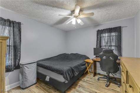 9391-9381 Columbia Road Olmsted Falls OH 44138