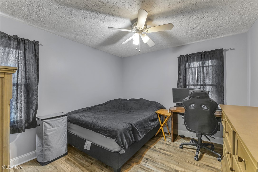 9391-9381 Columbia Road Olmsted Falls OH 44138