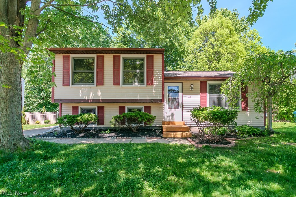 615 Trailwood Drive Painesville OH 44077