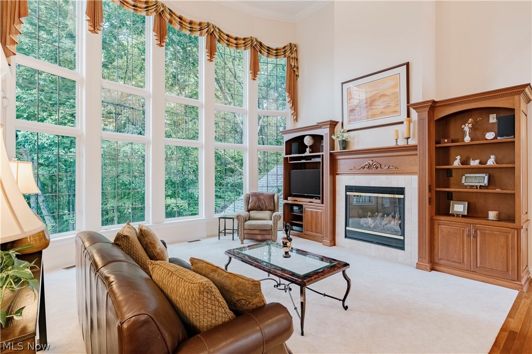 4013 Meadowvale Court Akron OH 44333
