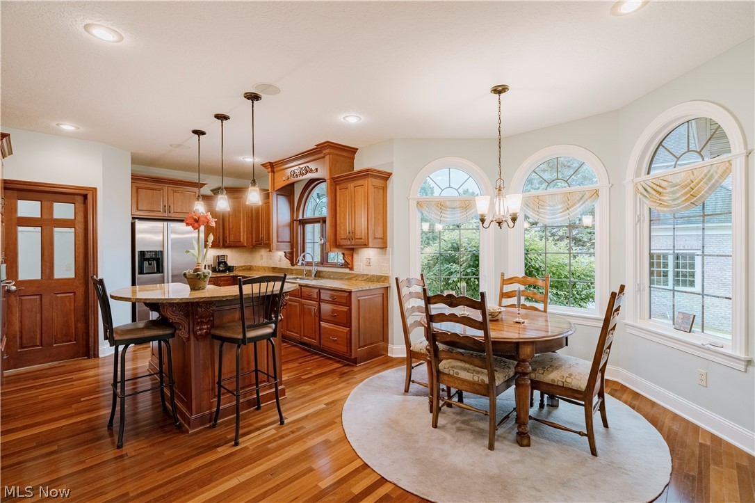4013 Meadowvale Court Akron OH 44333
