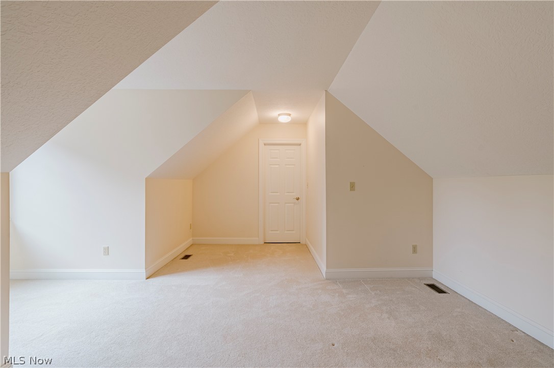 4013 Meadowvale Court Akron OH 44333