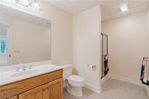 4013 Meadowvale Court Akron OH 44333