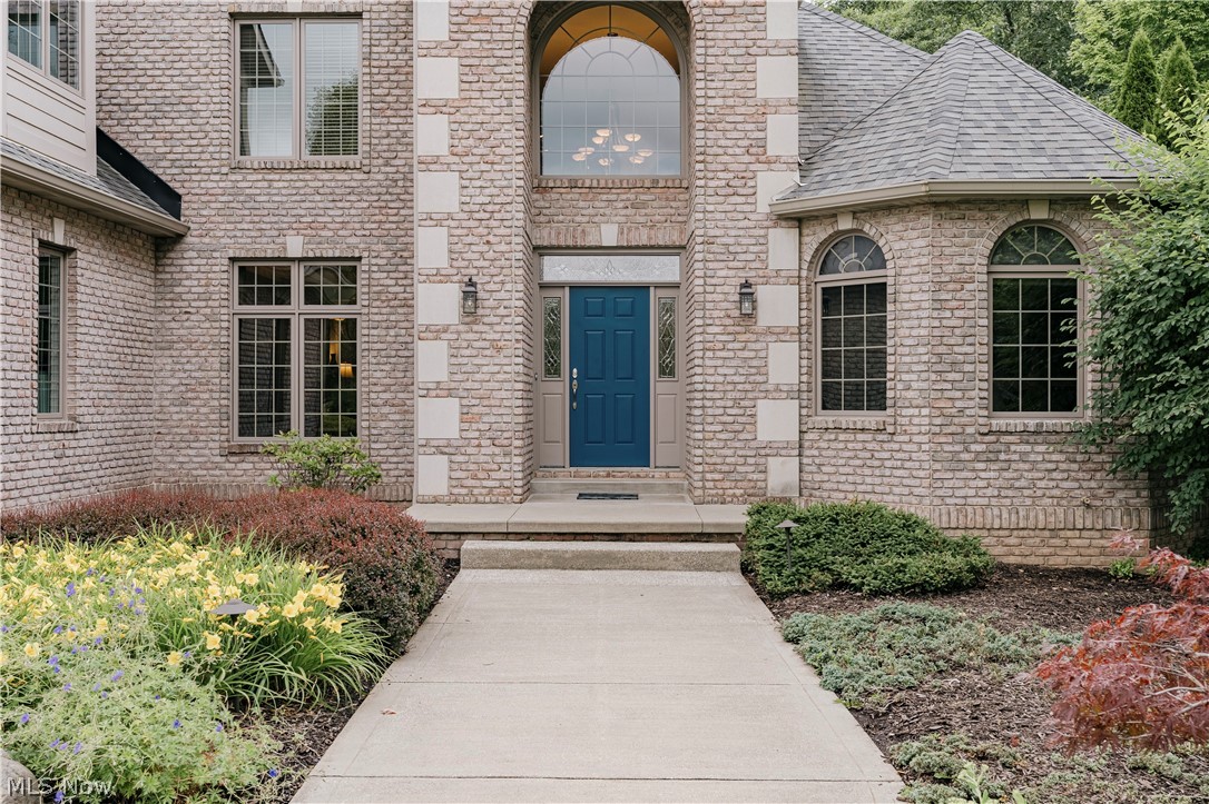 4013 Meadowvale Court Akron OH 44333
