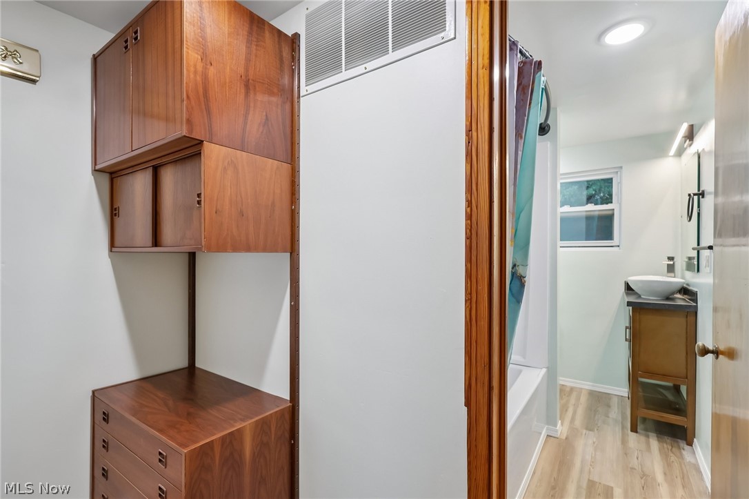 272 Tolbert Street Wadsworth OH 44281