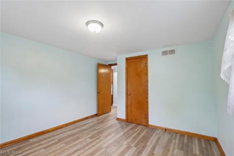 272 Tolbert Street Wadsworth OH 44281