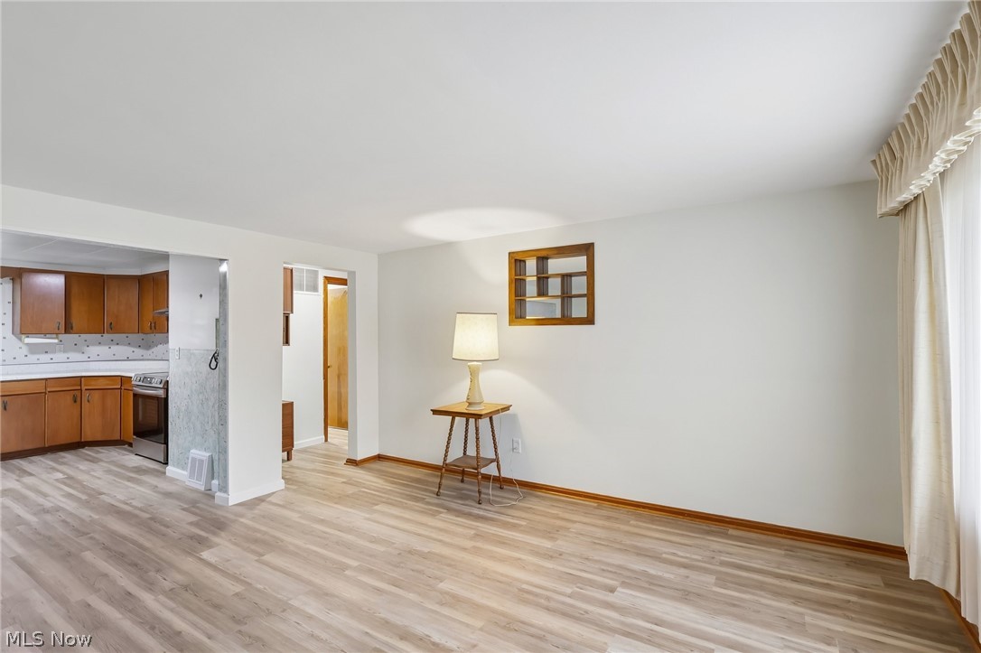 272 Tolbert Street Wadsworth OH 44281