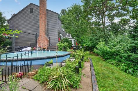 988 White Oak Circle Medina OH 44256
