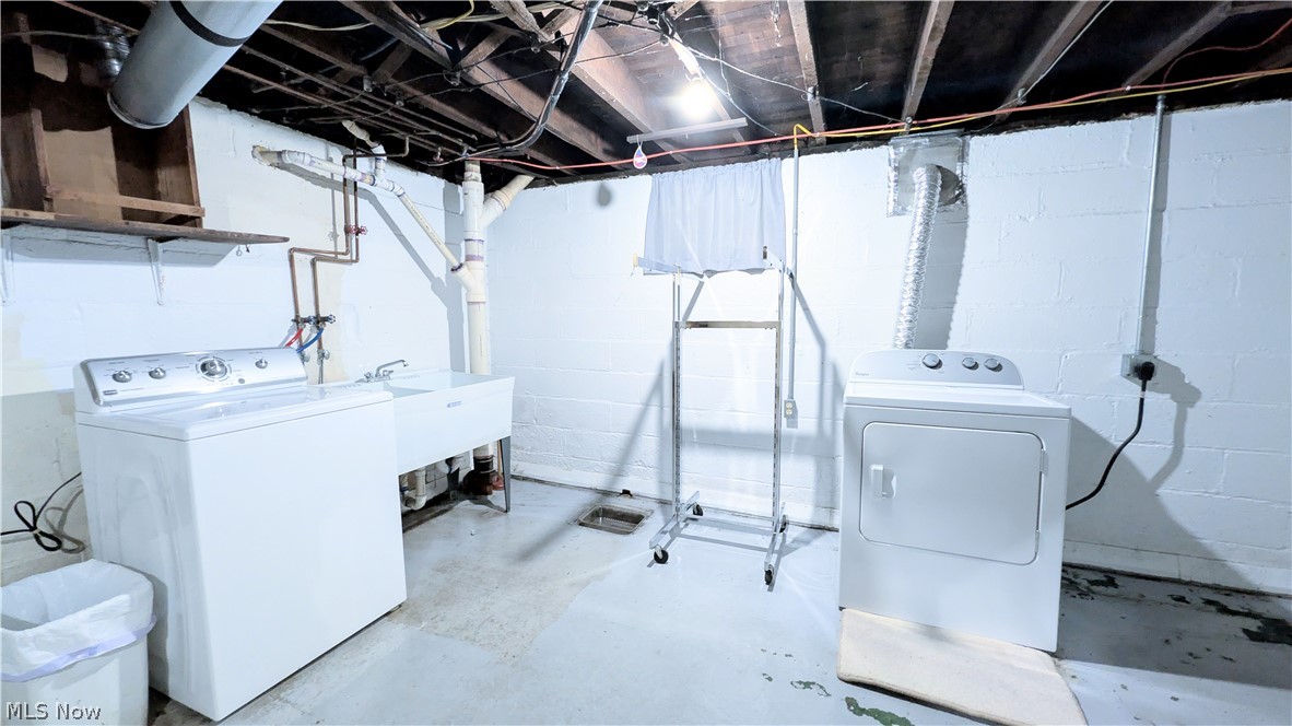 132 Grove Drive Ashtabula OH 44004