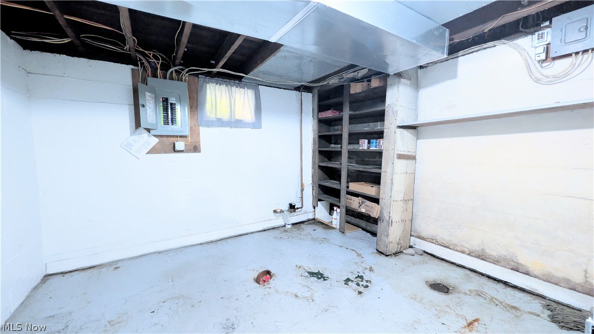 132 Grove Drive Ashtabula OH 44004