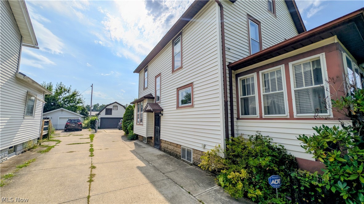 132 Grove Drive Ashtabula OH 44004